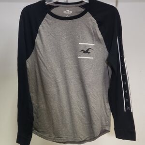 COPY - Hollister | Men's Grey and Black Long Sleeve Shirt | Small